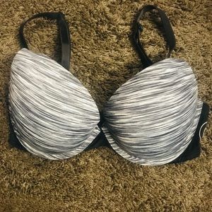 Victoria’s Secret bra!